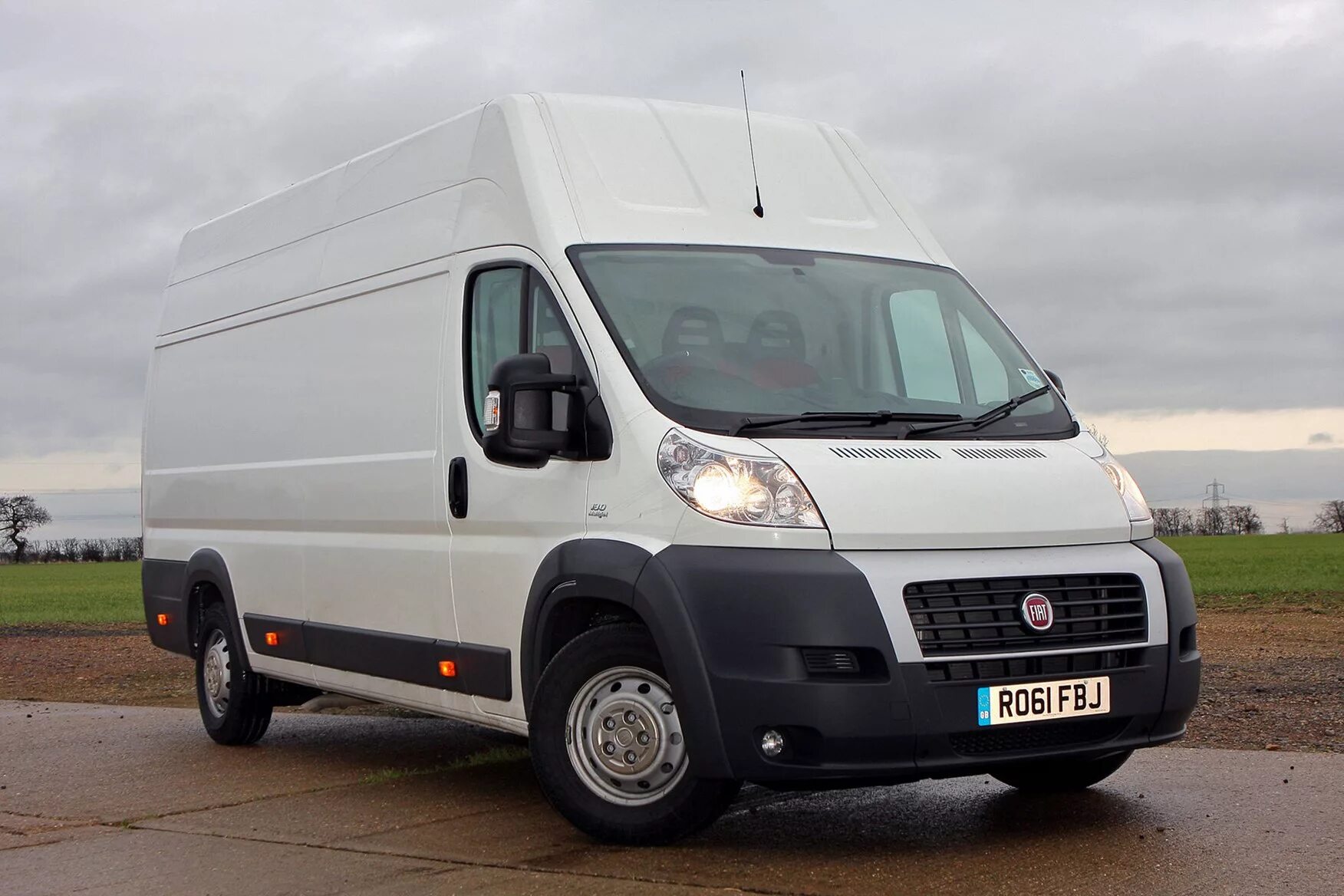 Фиат дукато грузовой. Fiat Fiat Ducato. Фиат Дукато 2011. Fiat Ducato 2011 фургон. Fiat Ducato Maxi.