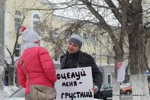 К поцелую зовущая
