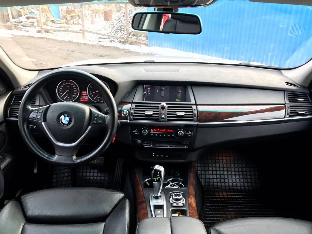 X5 e70 салон. Бмв х5 е70 рестайлинг салон. Bmw x5 e70 салон. Салон х5 е70. Салон х5 е70.