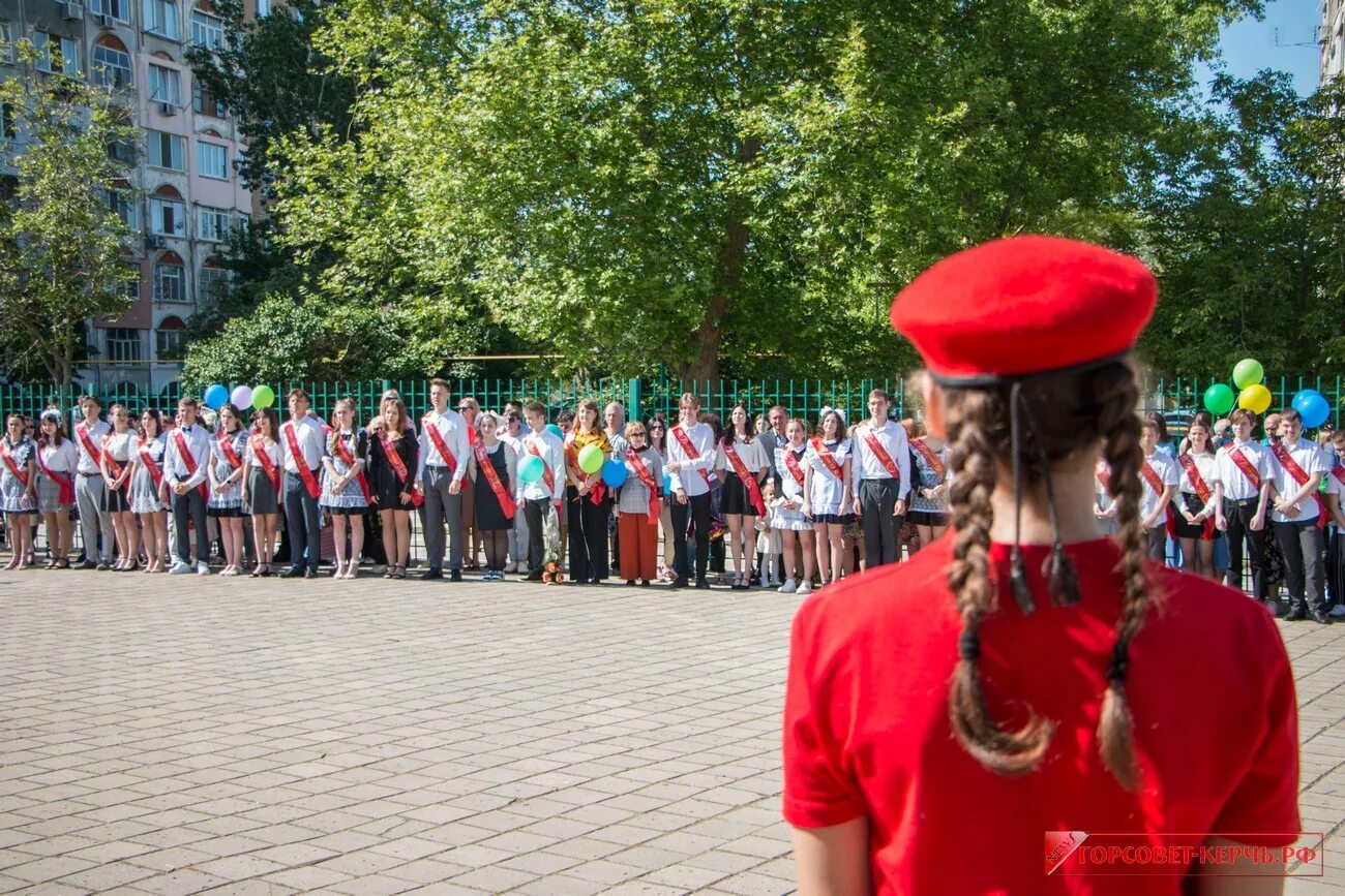 школа 26 керчь учителя. 26 школа в керчи. адреса школ керчи. школа 25 керчь. керчь школа фото.