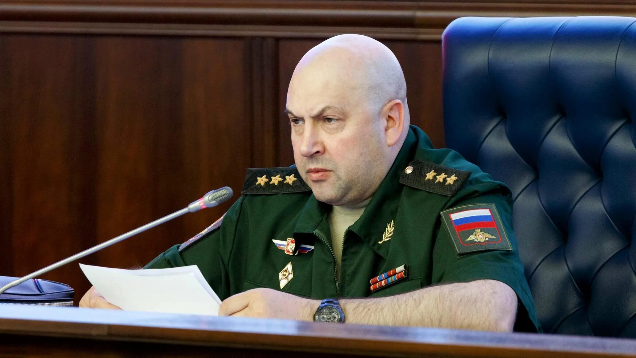 Где находится суровикин командующий. Сергей суровикин. генерал-полковник сергей суровикин. суровикин сергей владимирович вкс. сергей суровикин главнокомандующий вкс.