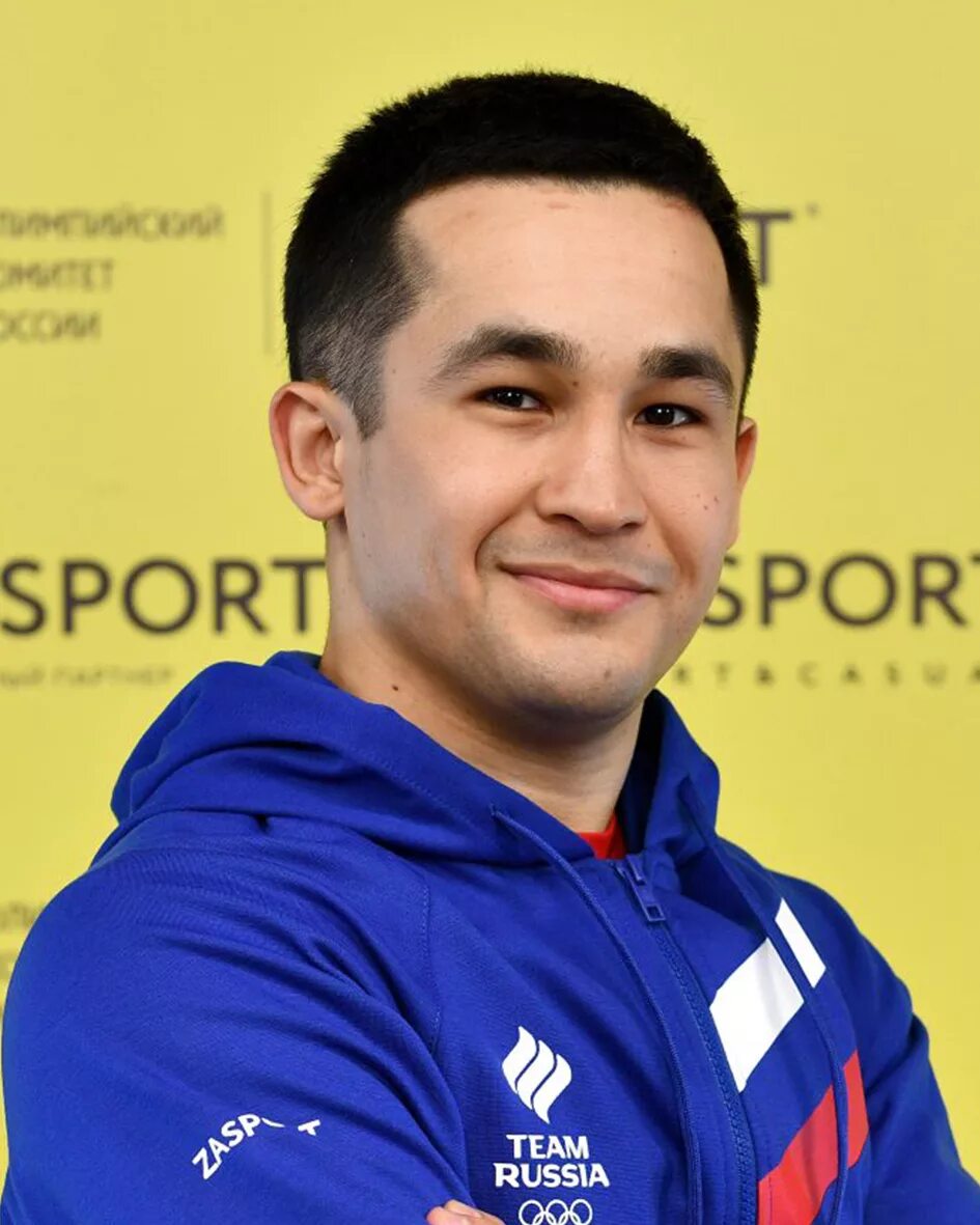 Бахтовар бутаев. Nazirov nazirjon. Назиров р г. Рашит сабиров. Умед 88 фото.