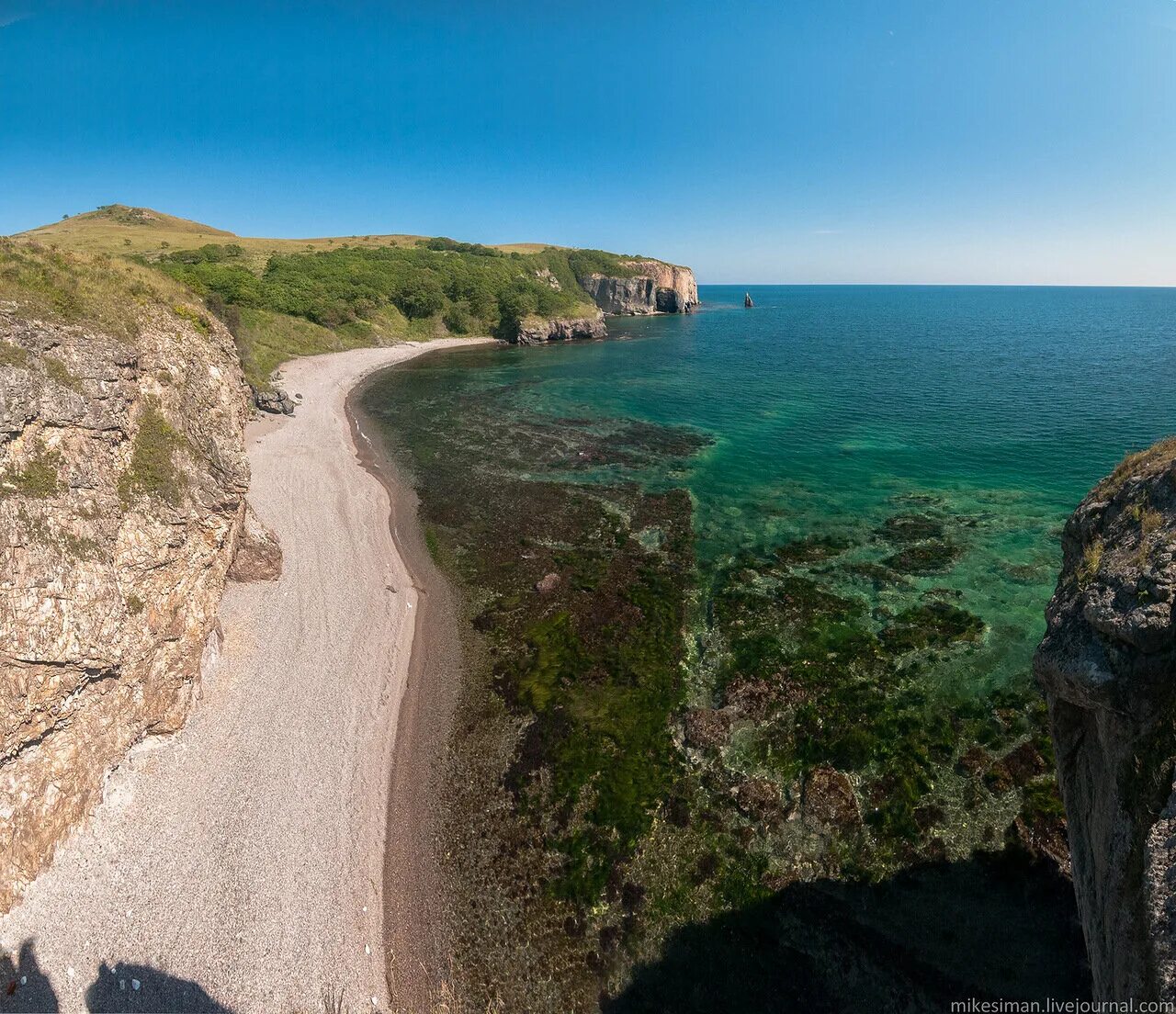 Полуостров. Мыс Краббе Приморский край. Остров Краббе Приморский край. Бухта Агатовая Краббе. Полуостров Краббе Приморье.