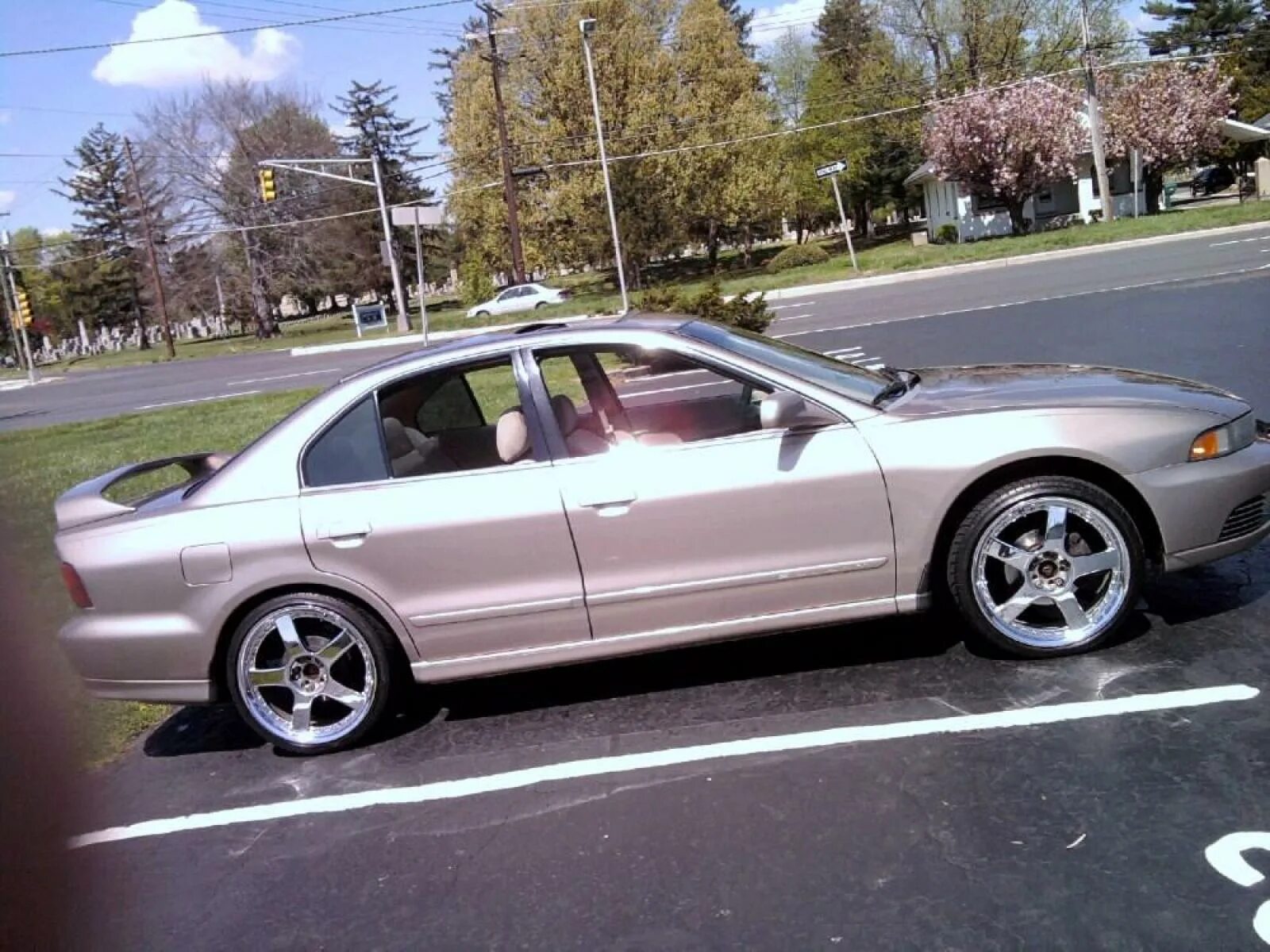 Mitsubishi galant 8 r17. Белый mitsubishi galant vr-4. Диски r18 на галант 8. Диски мицубиси галант. Диски на митсубиси галант 8.