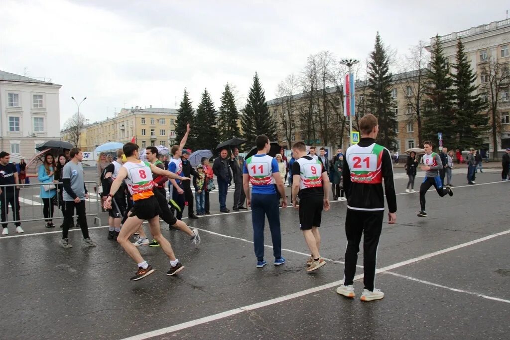 9 мая саров программа. Преподаватели сарфти саров. саров деркач сарфти. эстафета победы.