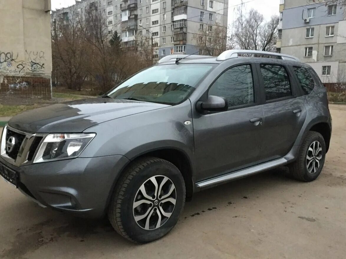 Ниссан террано купить у официального. Ниссан Террано серый. Nissan Terrano d10. Nissan Terrano III (d10). Ниссан Террано серебристый.