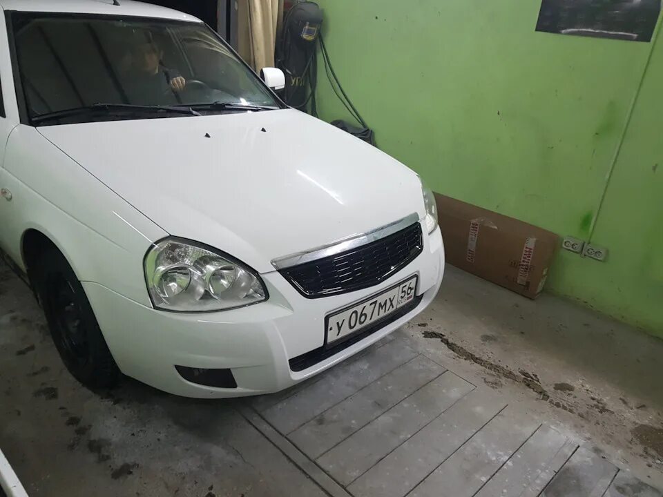 Белые бампера на приору