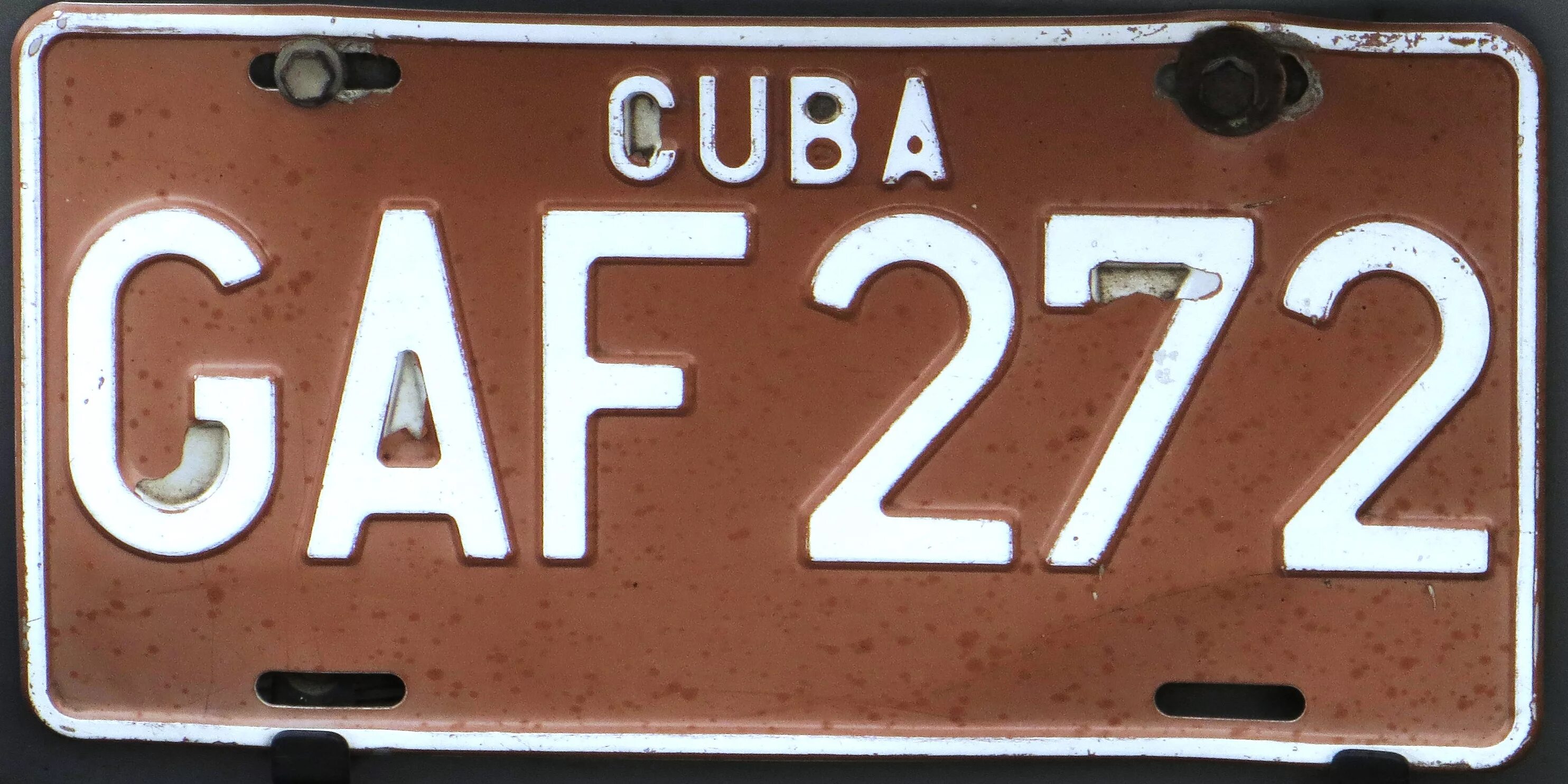 Кубинские номерные знаки. Автомобильные номера Куба. Кубинские номера машин. Куба авто номер.