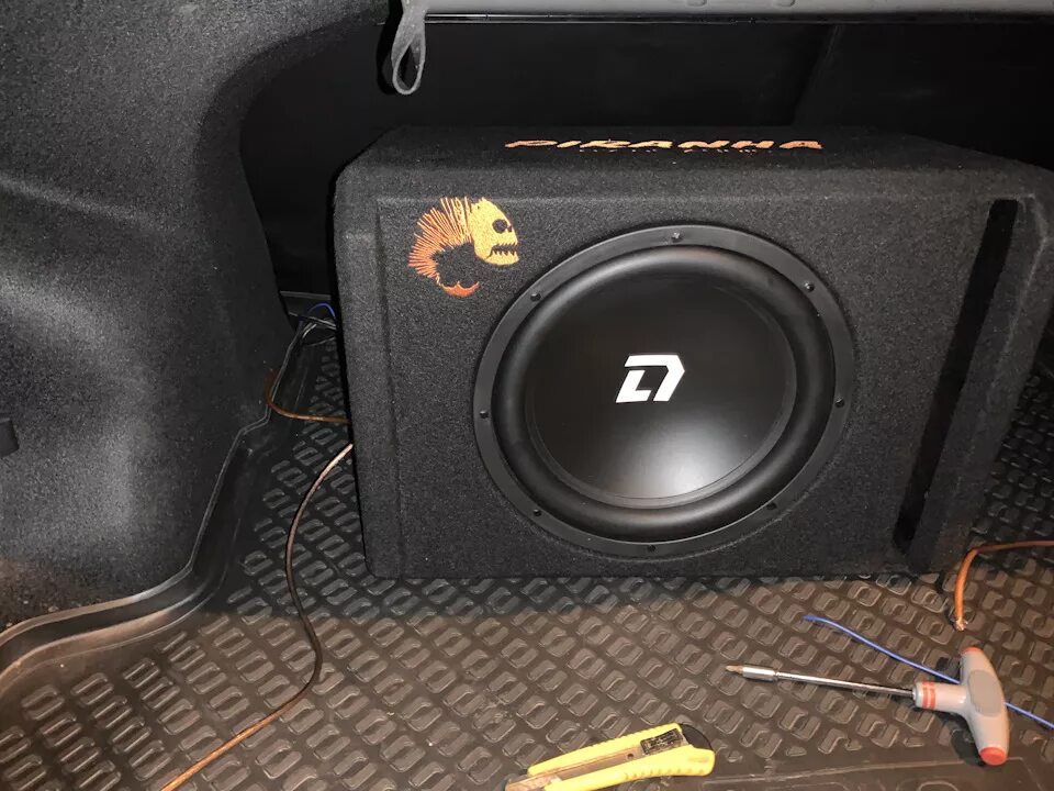 Dl piranha. Активный сабвуфер dl audio piranha 12a. dl audio piranha 12a black сабвуфер активный. dl audio 12 сабвуфер активный. сабвуфер пиранья 12.
