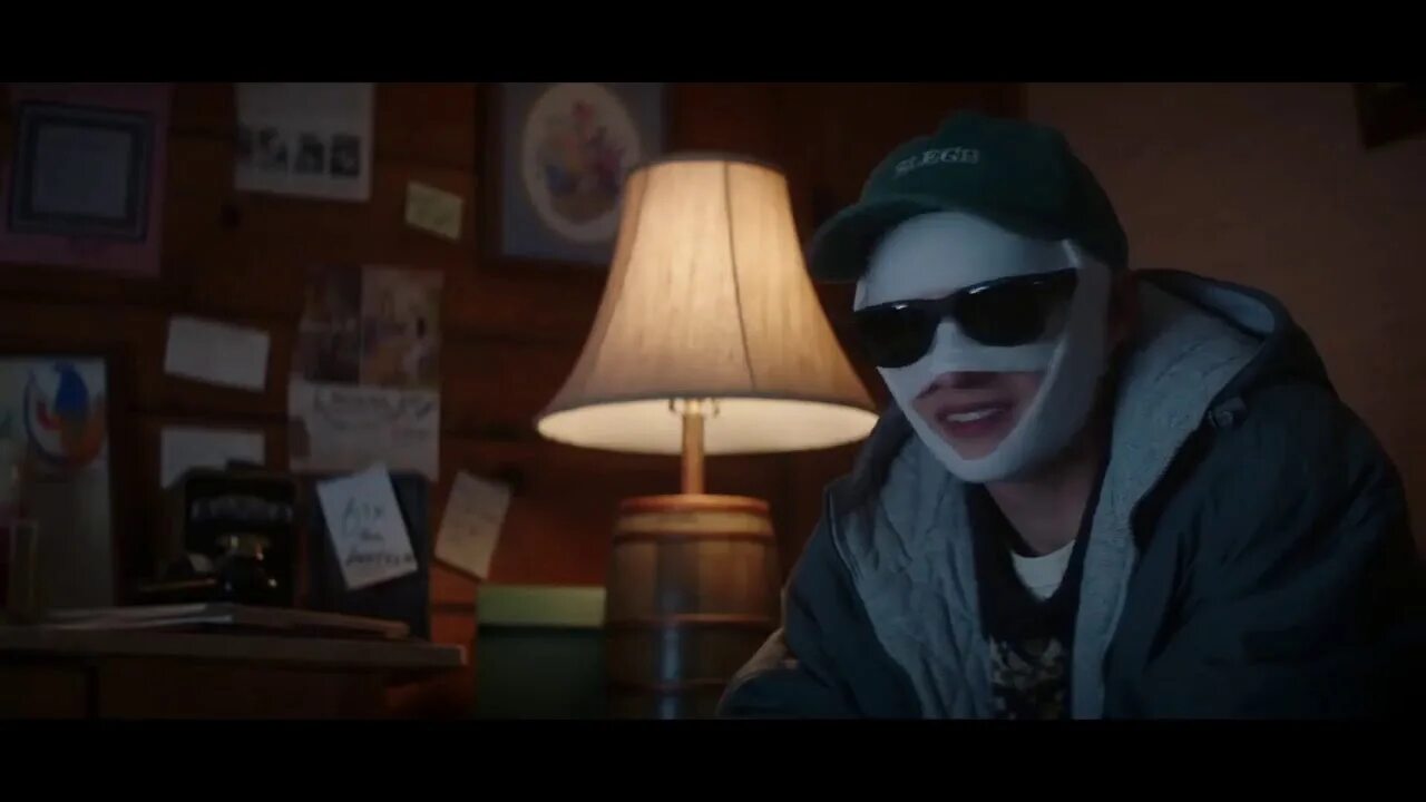 Убийственная внешность фильм. Убийственная внешность 2020. Убийственная внешность макс. Убийственная внешность/ looks that kill (2020). Убийственная внешность/ looks that kill (2020).