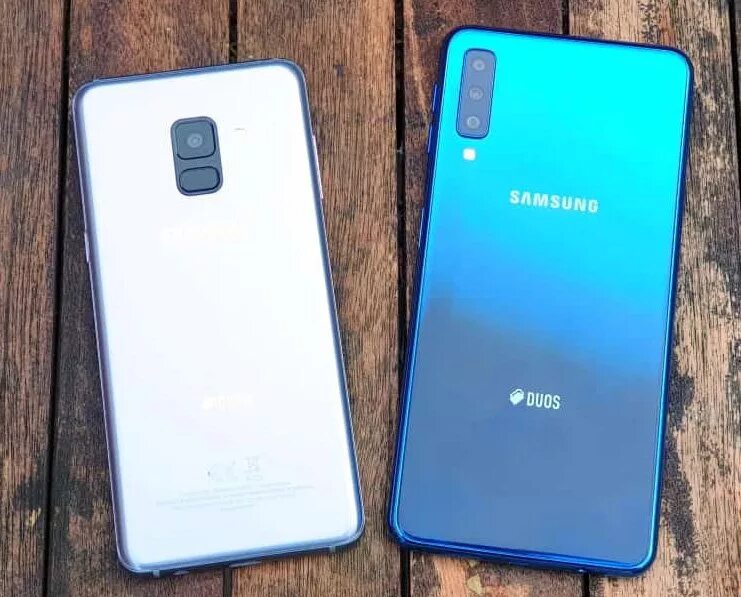 Samsung galaxy a 50. Смартфон Samsung Galaxy a50. Samsung a50 2018. Самсунг Galaxy a50 характеристики. Samsung Galaxy a50 Box.