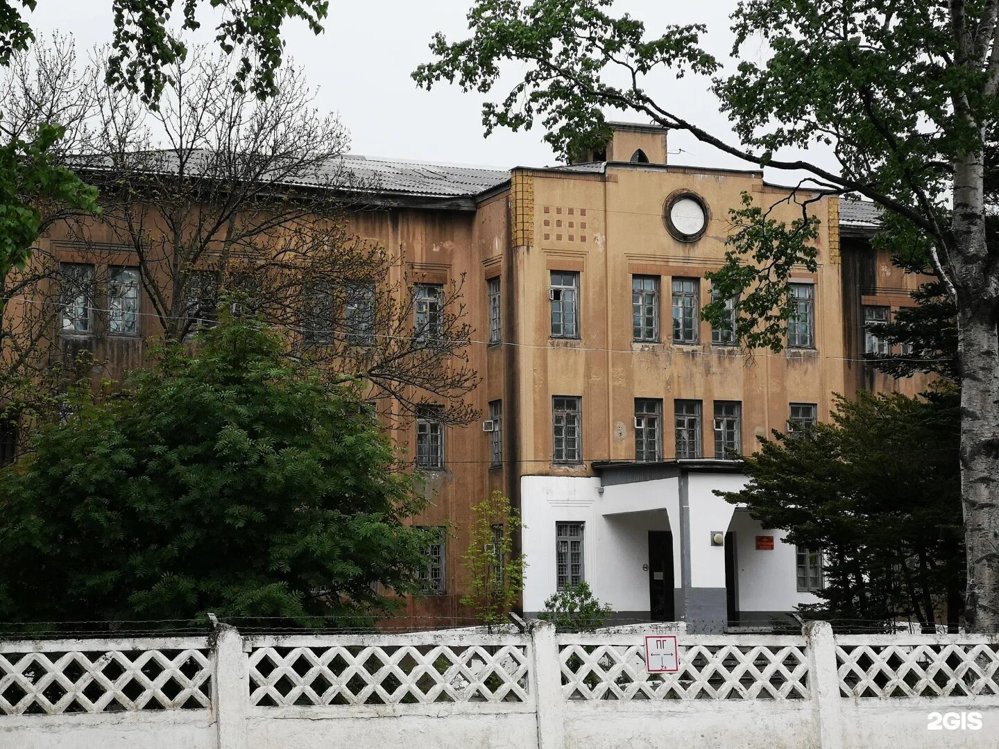 Госпиталь ветеранов в центре Омска могут приватизировать - Недвижимость Омска