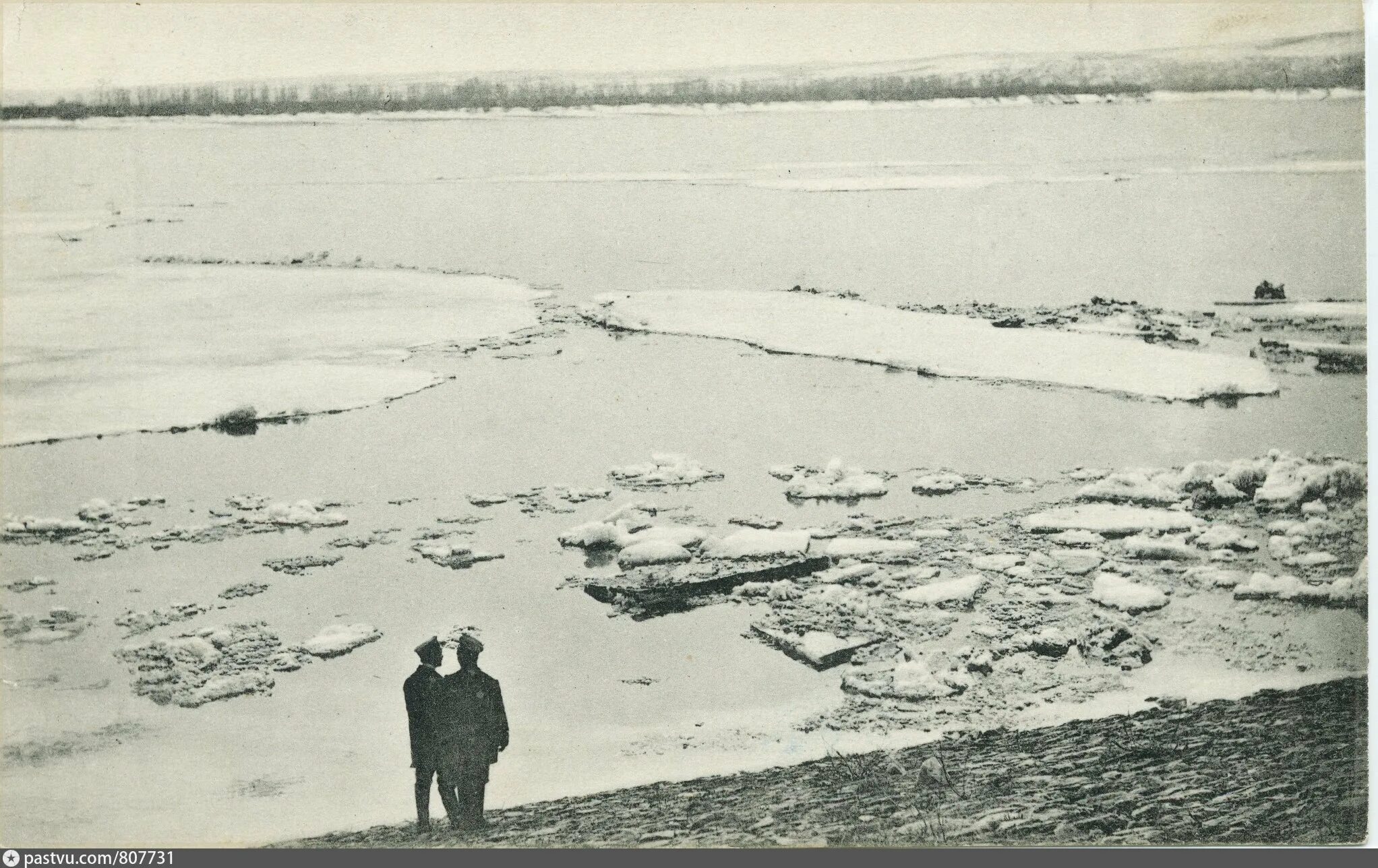 Ледоход на волге 2025. Ледоход на волге. «ледоход на волге (1912). ледоходы старые. ледоход на волге самара.