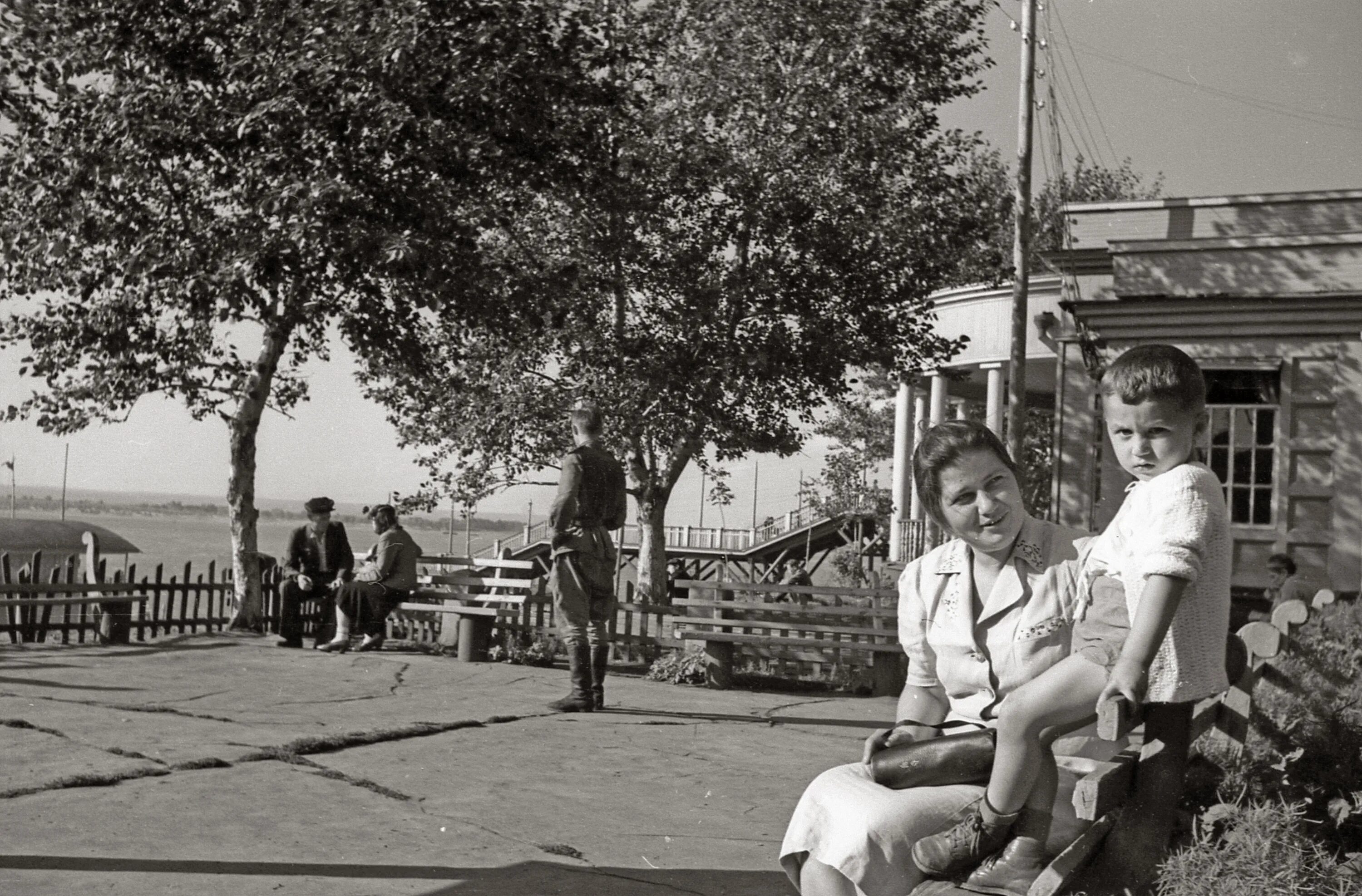 Как называется куйбышев. Куйбышев 1960. куйбышев речной вокзал. вокзал куйбышев 1988. самара в 1950 году.