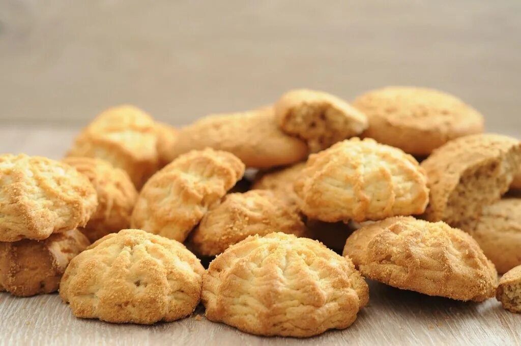 Печенье р. Печенье «песочное». рассыпчатое печенье. вкусное рассыпчатое печенье. печенье классическое.