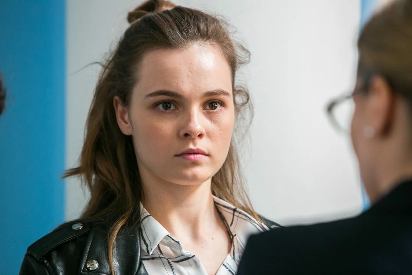 По колено (2021) - кадры из фильма - российские фильмы и сериалы - Кино-Театр.Ру