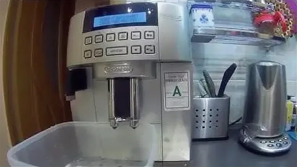 S. Delonghi ec 685 очистка от накипи. Делонги почистить. Кофемашина delonghi ecam 22. Delonghi magnifica очистка от накипи.