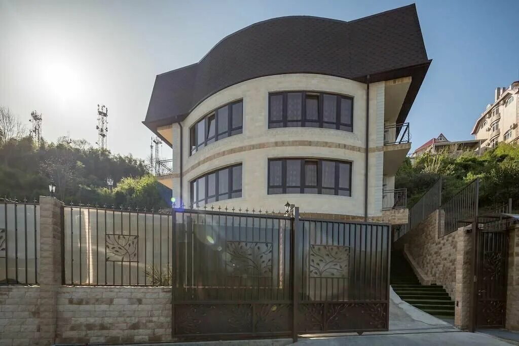 Апартаменты красная поляна ул калиновая. Красная улица 27 сочи. Войкова, 2. Жк флагман сочи. Красная улица 34ж сочи.