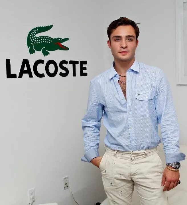 Костя лакоста календарь. Эд Вествик в лакост. Звезды в Lacoste. Знаменитости в лакост. Lacoste блоггер.