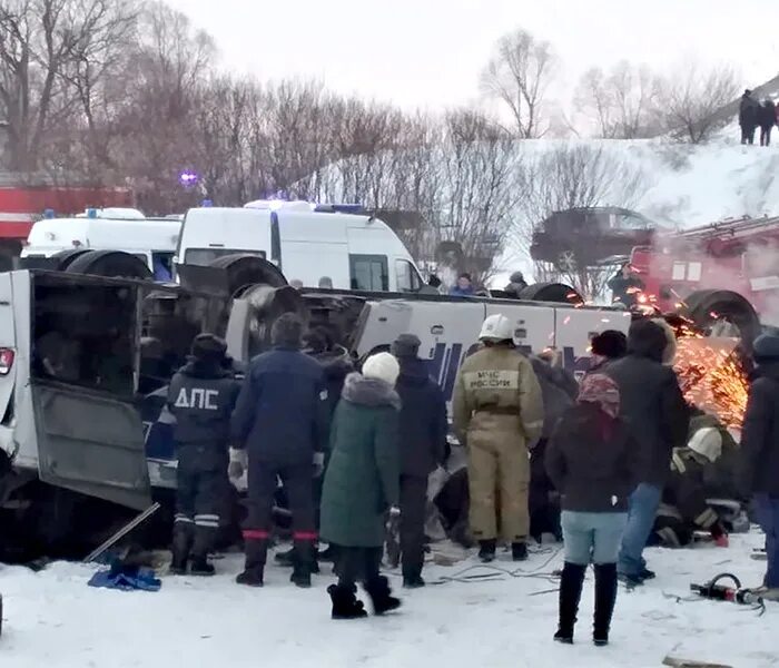 Автобус упал с моста в Забайкалье 2019. Опрокидывание автобуса. 30 декабря 2019 г