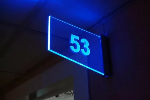 Освещение вывесок