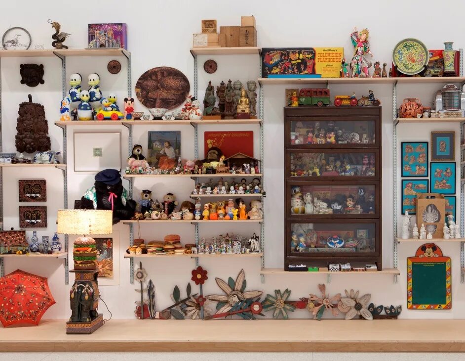 Из личной коллекции. Бижутерия. Интересные коллекции. Коллекционные изделия. Баленсиага 2023 коллекция.