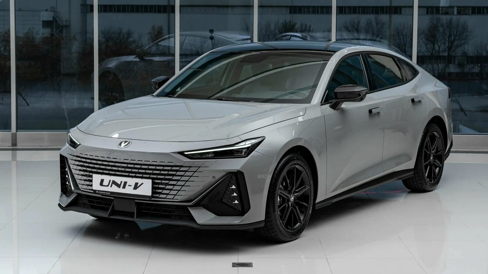 Changan uni v 2025. Changan uni v 2025