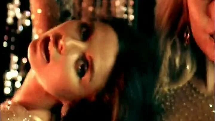 Слушать песню плохая девочка винтаж. Слушать песню плохая девочка винтаж. Плохая девочка винтаж slowed. Клип плохая девочка елена. Анна плетнева винтаж плохая девочка.