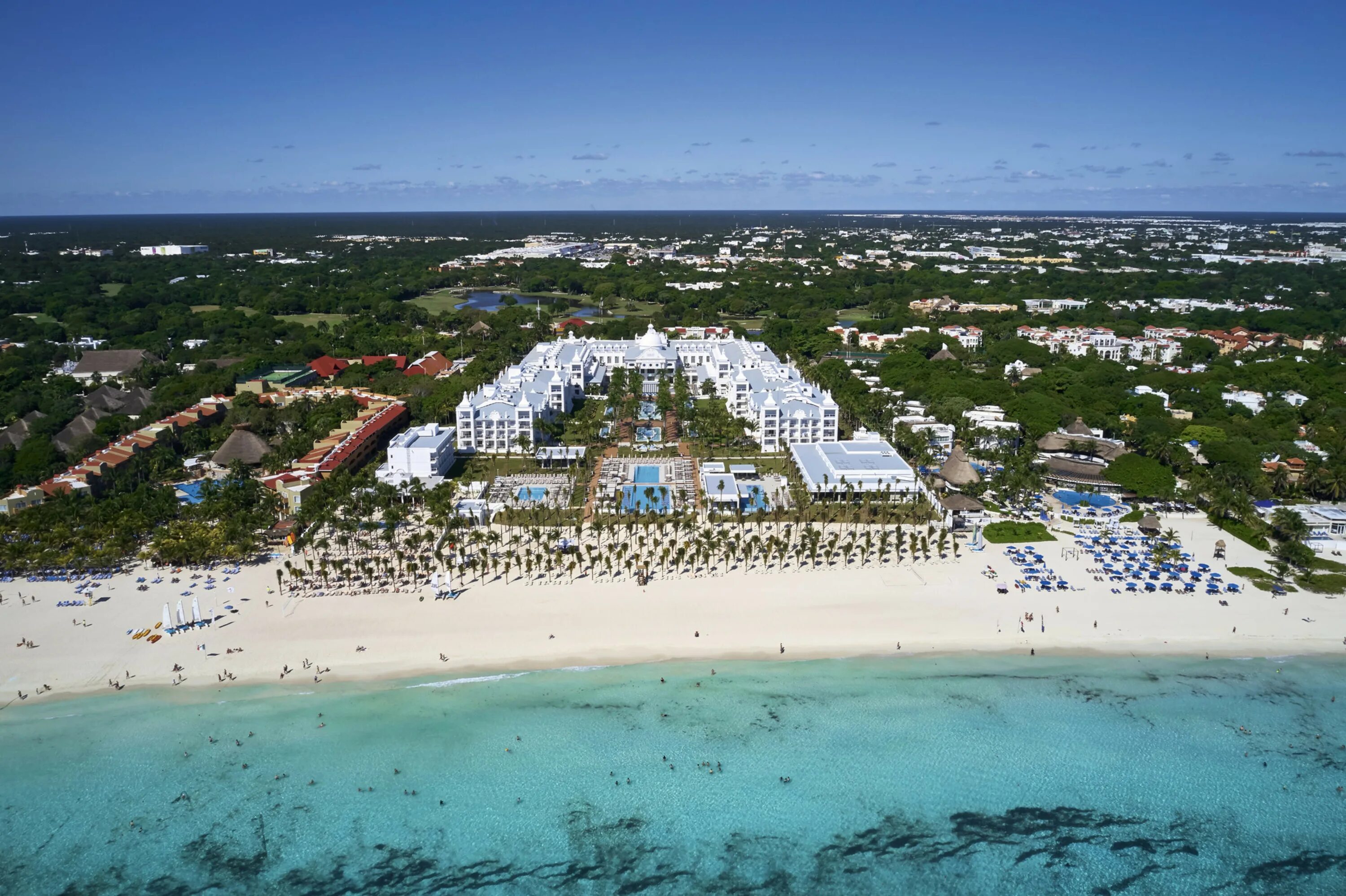 Купить путевку на май 2024. Riu Palace Riviera Maya 5 Мексика. Риу Карибе Канкун. Риу Мексика отель 4. Отель Riu Канкун.