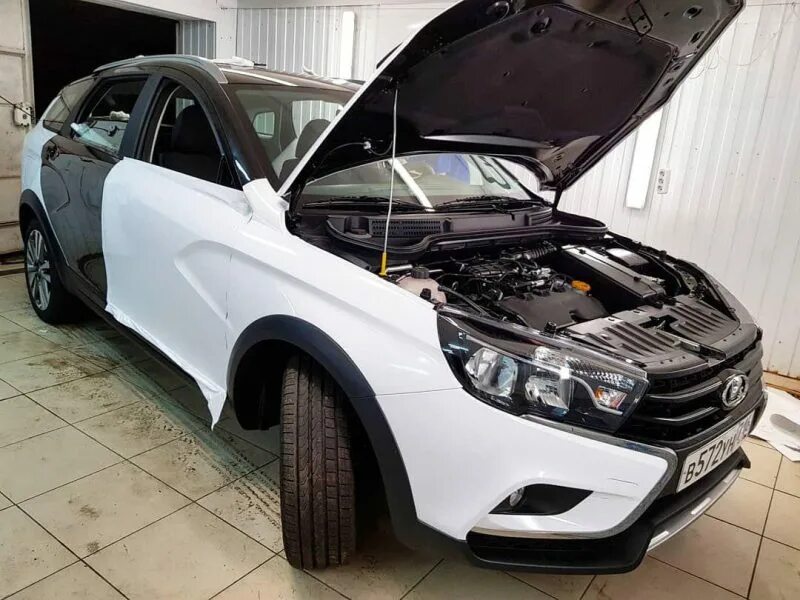 Пленка хамелеон pulsar chameleon red 80. Оклейка весты пленкой. Оклейка весты пленкой. Оклейка весты пленкой. Оклейка весты пленкой.