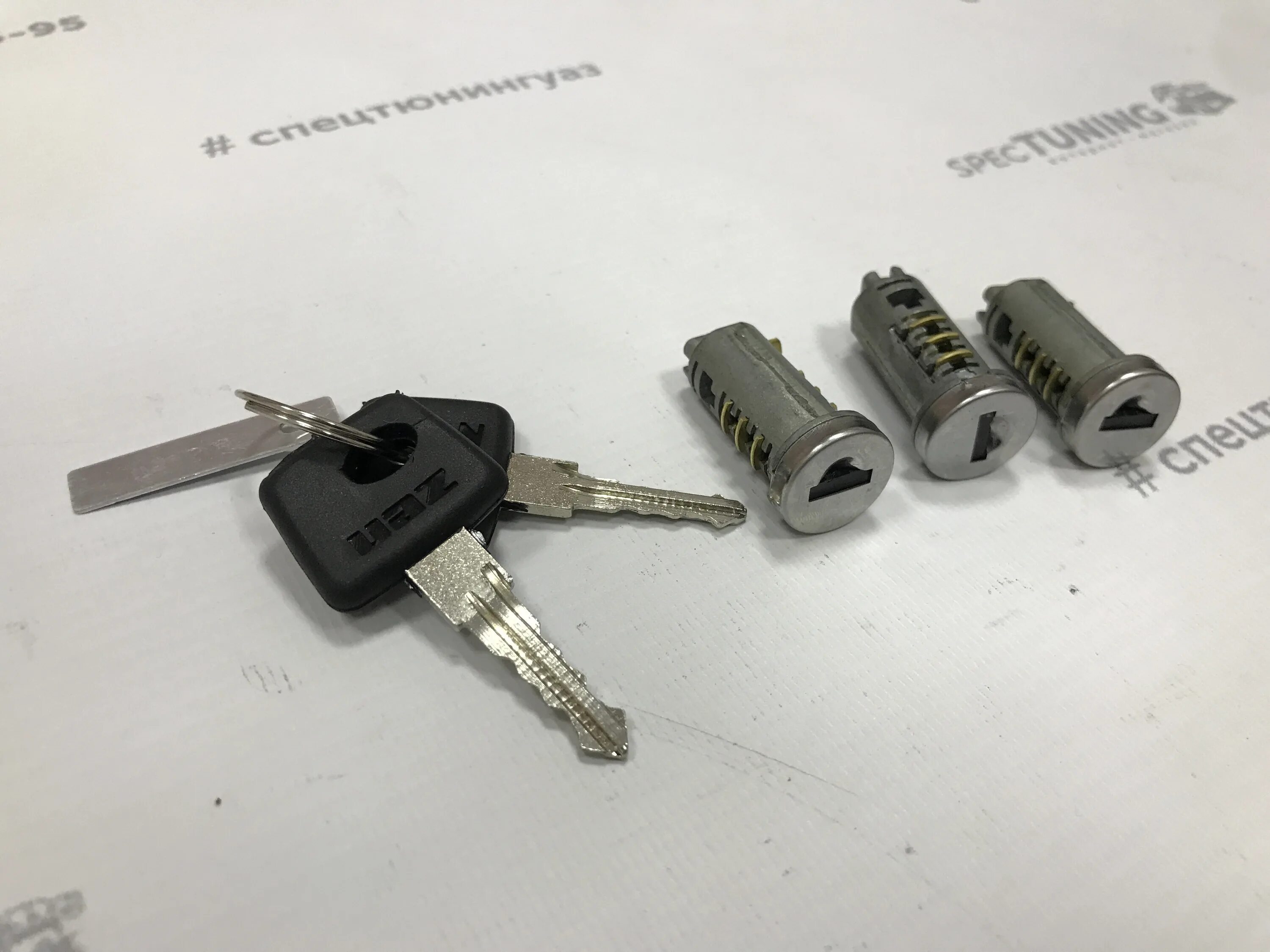 Личинка замка двери уаз патриот к-т 3шт metalpart 316000610004000. Личинка уаз. Личинка замка уаз-452. Личинка евроручки уаз. Личинка замка уаз-452 боковой двери.