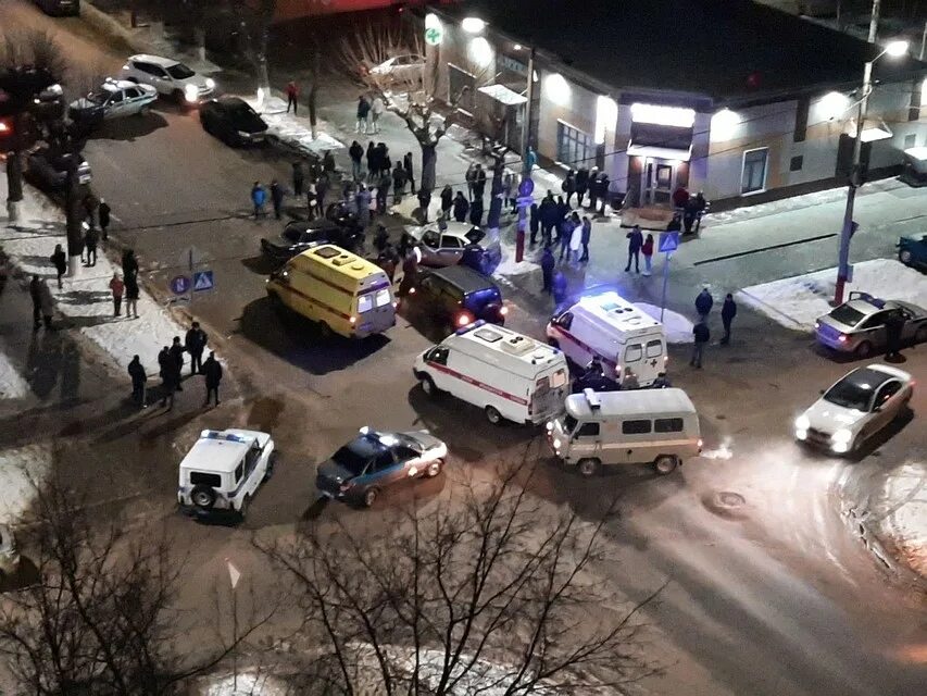 дело о расчленении в якутске. омск погибшие сотрудники милиции бабушкин. мужчина в муроме напал. дтп 17 апреля владимир муром. ураган в муроме.