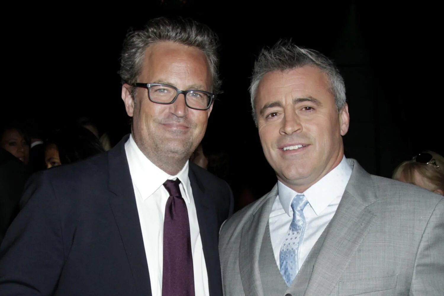 Мет ле. Мэтт Леблан. Метью Перри и Мэтт Леблан в молодости. Matthew Perry & Matt LEBLANC. Метли Блан семья.