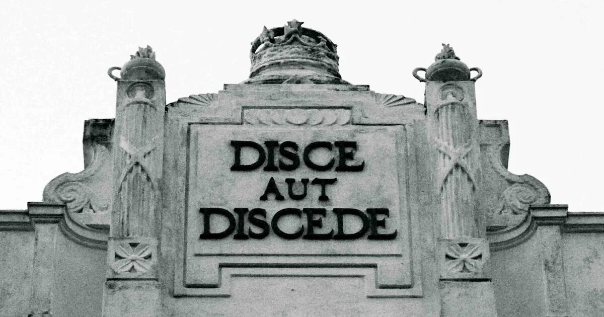 Aut non. Aut disce aut discede. stwr. stwr фото aut. aut viam inveniam, aut faciam.
