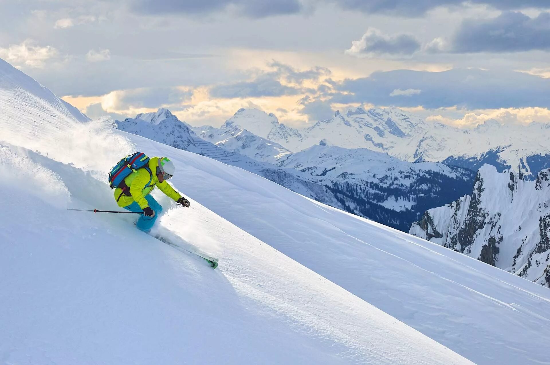 Ски. Skiing. Ski fahren немецкий. Going Skiing. Как переводится skiing