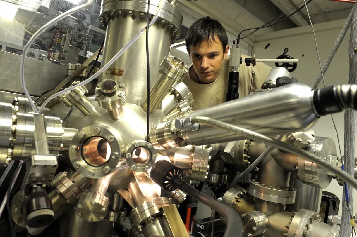 Наука. Инженер физик. Рфяц вниитф росатом. Техническая физика. Инженер электронщик.