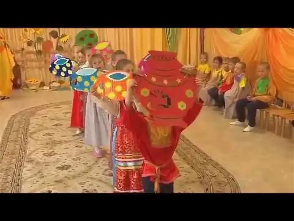 Костюм самовара детский сад. Танец самовар старшая группа. Танец самовар в саду. Танец самовар в саду. Танец самовар в саду.