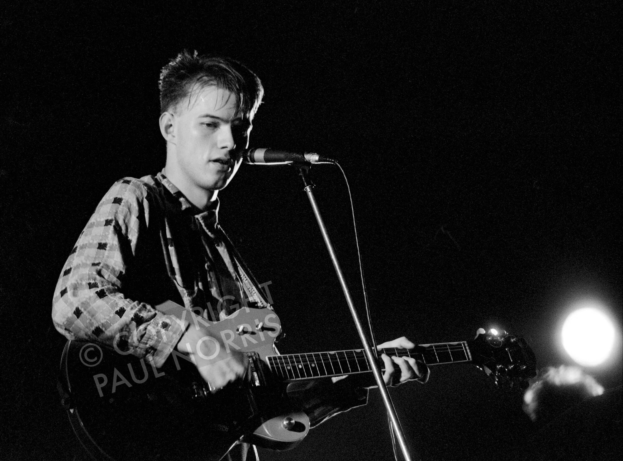 Collins word. Edwyn collins. orange juice edwyn collins. эдвин коллинз в молодости. edwyn collins 1994.