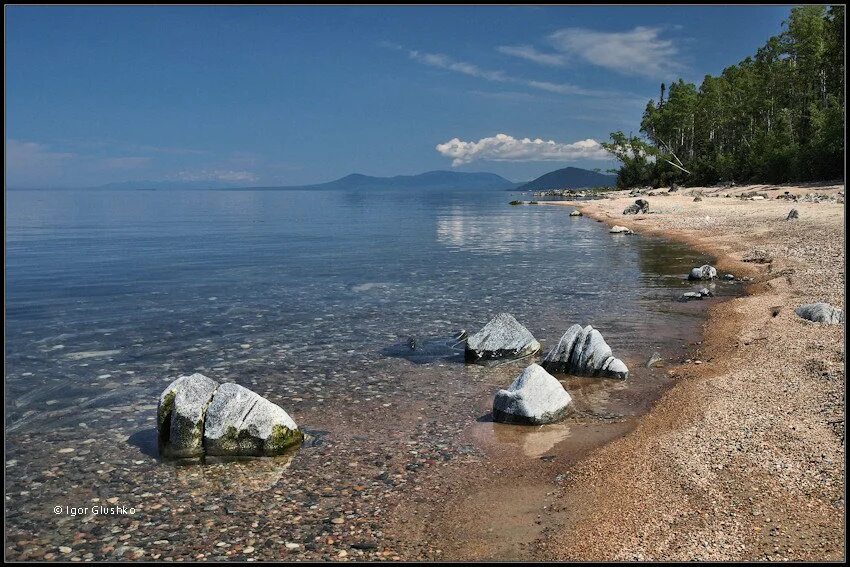 прозрачное озеро байкал. прозрачная вода байкала. чистая вода байкала. прозрачная вода байкала. прозрачное озеро байкал.