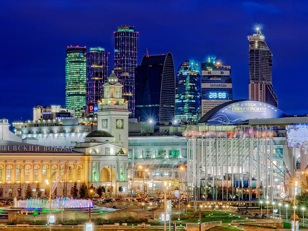 Бронная улица москва. Москва улица столешников переулок. Улочки москвы. Москва. Малая бронная улица.