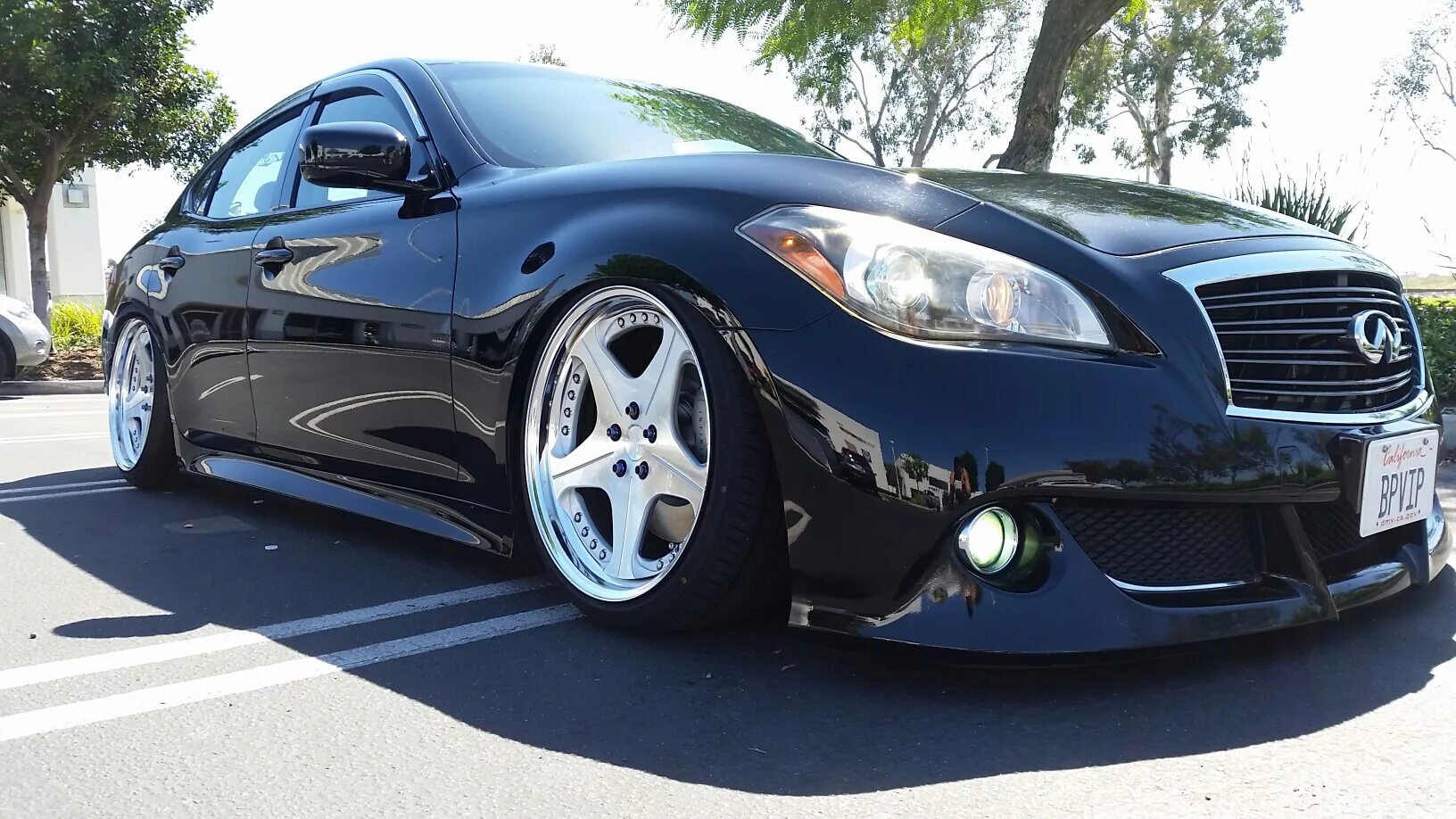 Шины infiniti m35. Infiniti m37 stance. сплиттер инфинити m37. сплиттер infiniti m. тюнинговый капот infiniti m35.