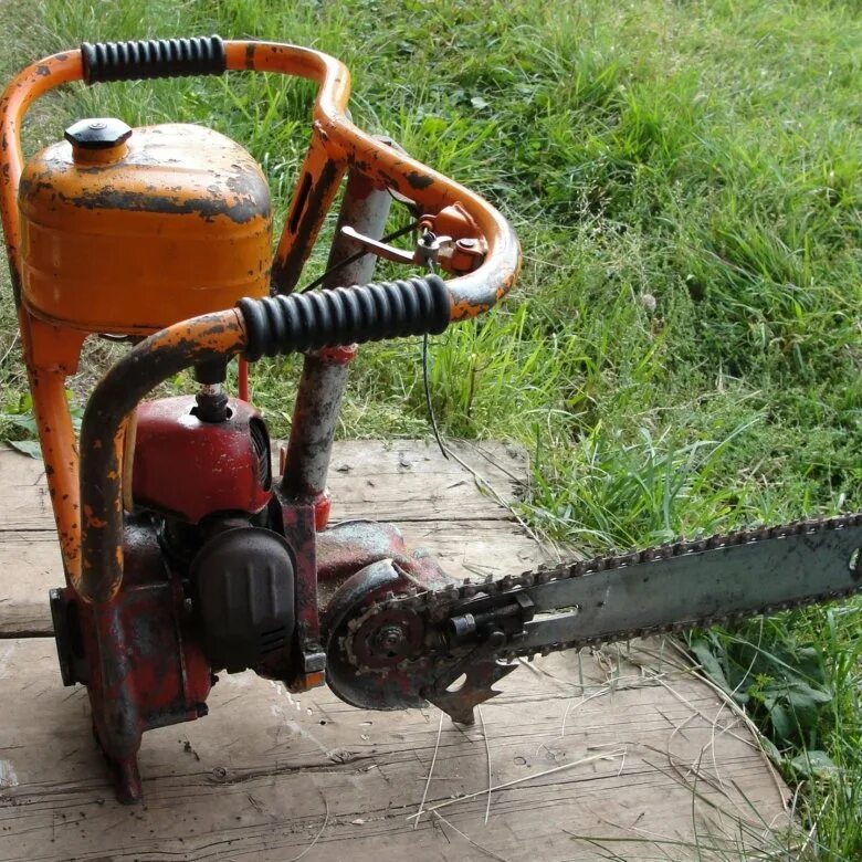 бензопила дружба 4 электрон. советская бензопила дружба 2. бензопила дружба 3150. кто был в числе разработчиков пилы дружба. дружба 4 электрон.