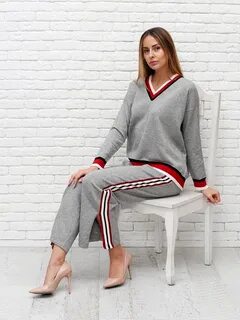 Женская v