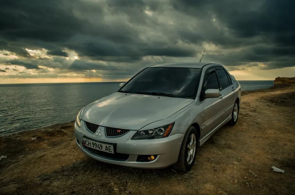 Mitsubishi lancer 9 кузов. Митсубиси Лансер 9. Mitsubishi Lancer 9 американец. Митсубиси Лансер 9 1.6.