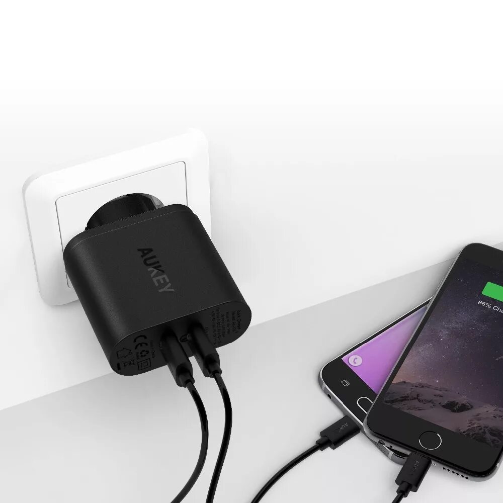 Телефон очень быстро зарядился. Pa-t16 Aukey. Зарядка lider mobile iphone quick charge. Quick charge 3.0. QC3.0 Charger 34-2.