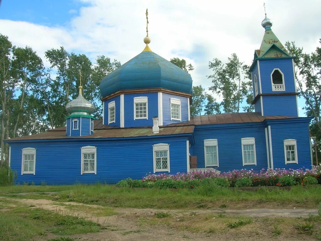 Ивановка кемеровская область. Ивановка Амурская область Ивановский район. Храм Ивановка. Храм в Ивановке Ульяновск. Храм в Ивановке Оренбург.