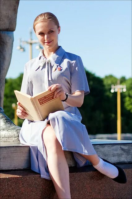 Lida комсомолка. Девушка комсомолка. комсомолка в платье. красивые комсомолки. девушки комсомолки фото.