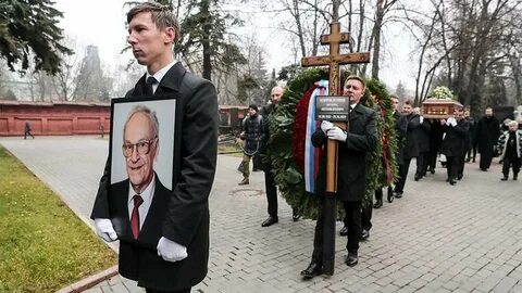 Где похоронили игоря