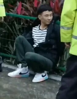 Китай собьет