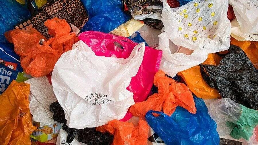 Новости пакета русский мир. Новости пакета русский мир. Русский фестиваль. Русский мир организация. Гипермаркет люди с пакетами.